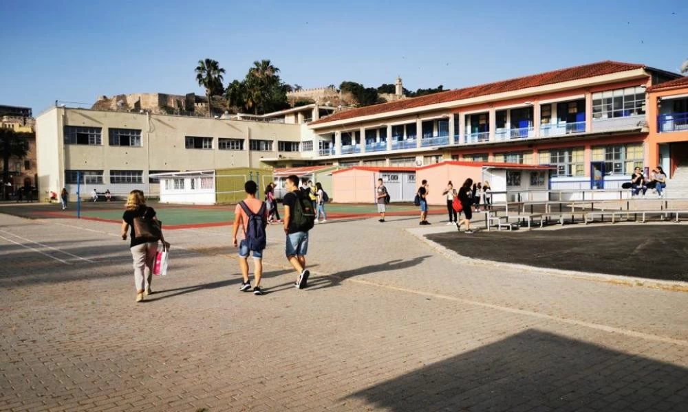 Δεν έχει προηγούμενο: Χωρίς συμβατικά δημόσια γυμνάσια και λύκεια η περιοχή Κολωνακίου!